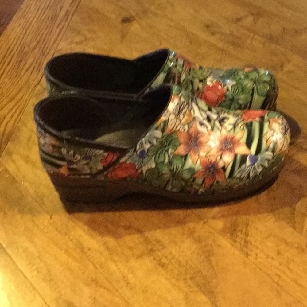 Dansko Nursing clogs